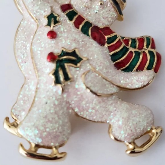 Vintage Skating Snowmen Brooch - Picture 2 of 5